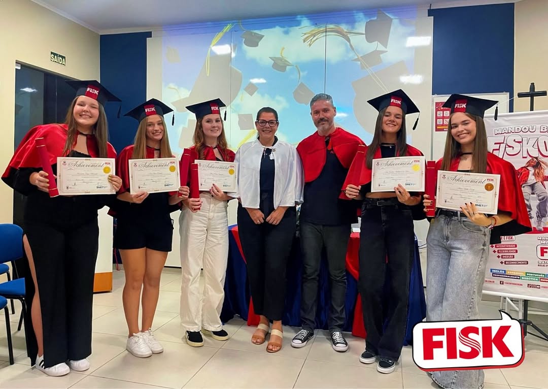 Fisk Venâncio Aires/RS - Realiza Formatura de Inglês com Certificação Internacional 🎓